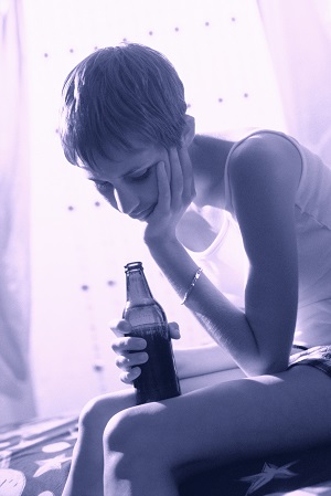 Teenage Girl Drinking-Why Teen Drinking Is Concerning